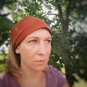 Meet your Posher, Eveline